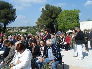 NIMES 2011 17 AVRIL LA FEDERATION DES RAPATRIES DE ST PRIEST A SANTA CRUZ    (34)